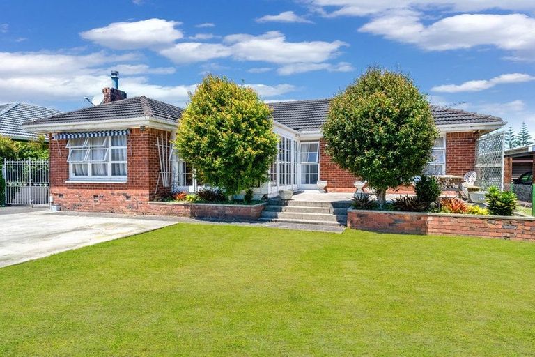 Photo of property in 70 Puhinui Road, Manukau, Auckland, 2104