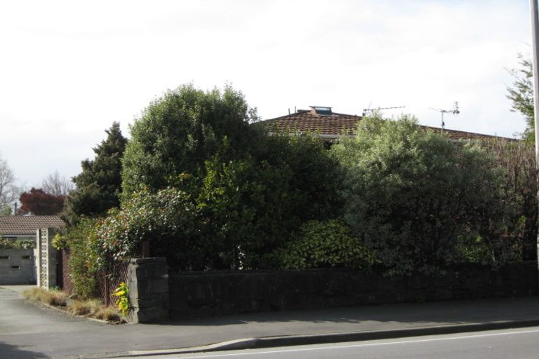 Photo of property in 16c Cashmere Road, Cashmere, Christchurch, 8022