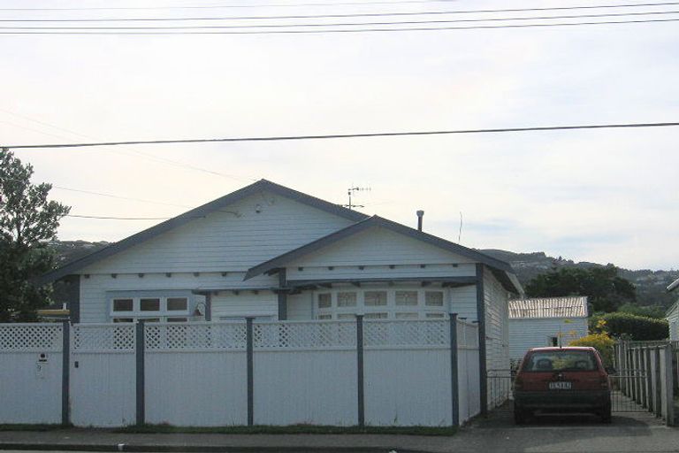 Photo of property in 9 Central Terrace, Alicetown, Lower Hutt, 5010