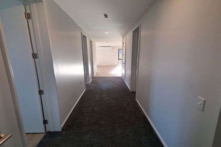 Photo of property in 11 Oakmill Drive, Casebrook, Christchurch, 8051