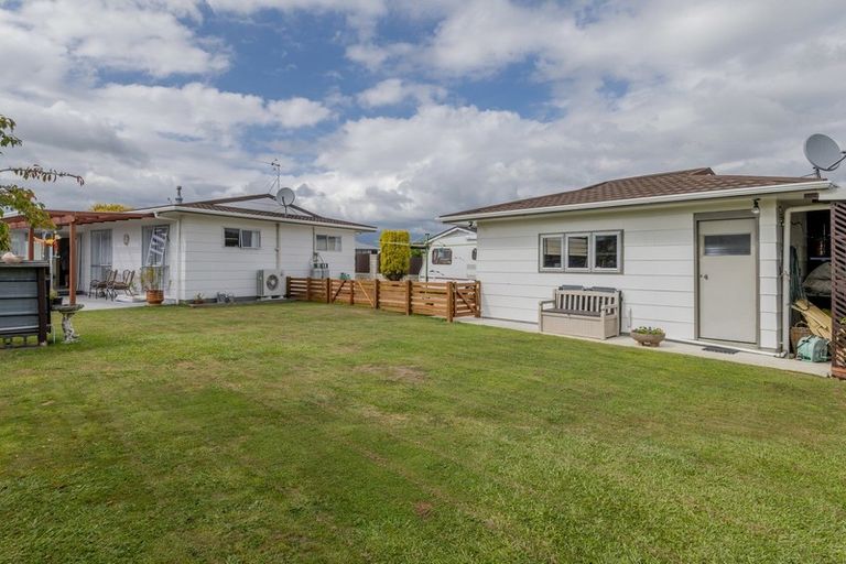 Photo of property in 3 Rimu Street, Levin, 5510