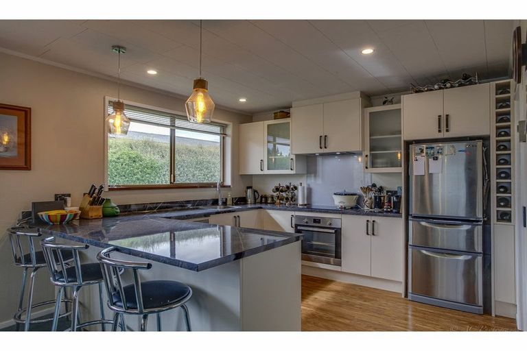 Photo of property in 16 Acacia Drive, Levels, Timaru, 7973