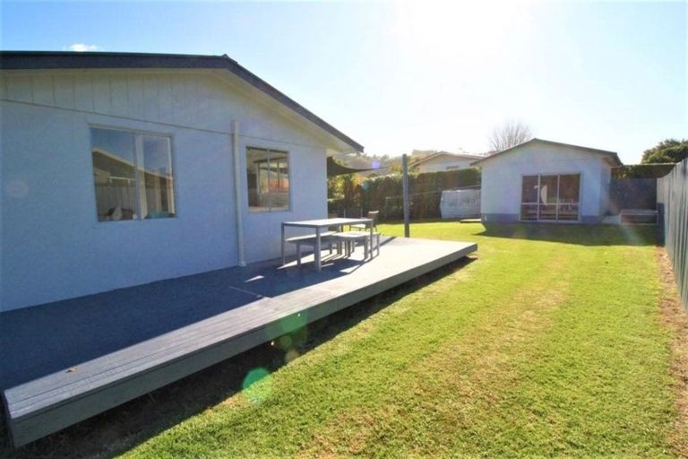 Photo of property in 20 Marlin Place, Whiritoa, Whangamata, 3691