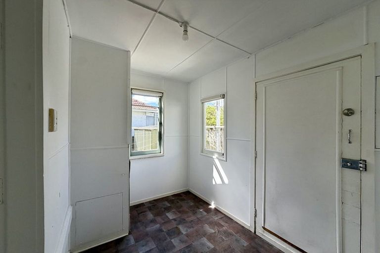 Photo of property in 21 Bledisloe Street, Papatoetoe, Auckland, 2104