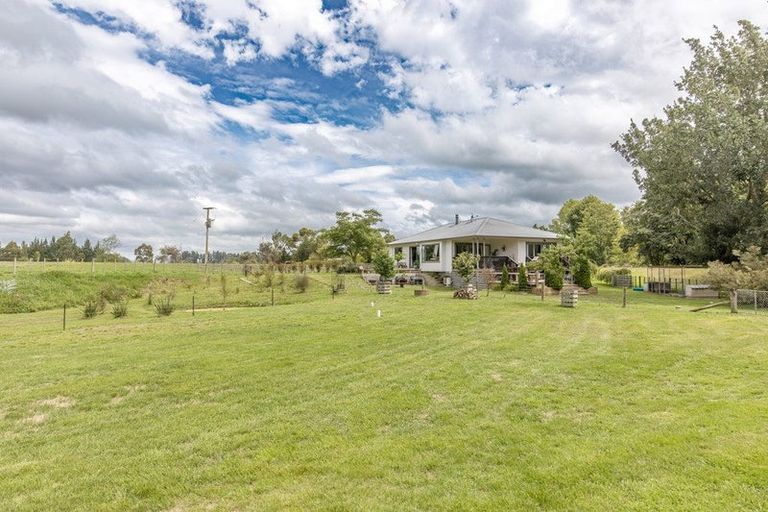 Photo of property in 754 Ongaonga Road, Ongaonga, Waipawa, 4272