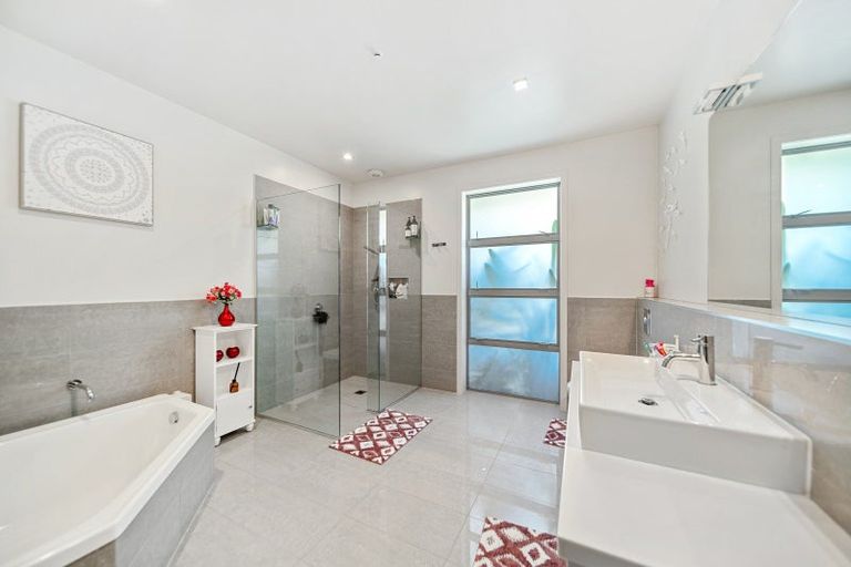 Photo of property in 332 Macwhinney Drive, Drury, 2577