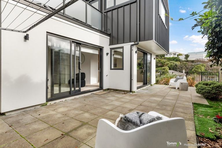 Photo of property in 26/104 Maupuia Road, Maupuia, Wellington, 6022