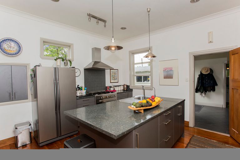 Photo of property in 26 Fitzherbert Street, Whataupoko, Gisborne, 4010