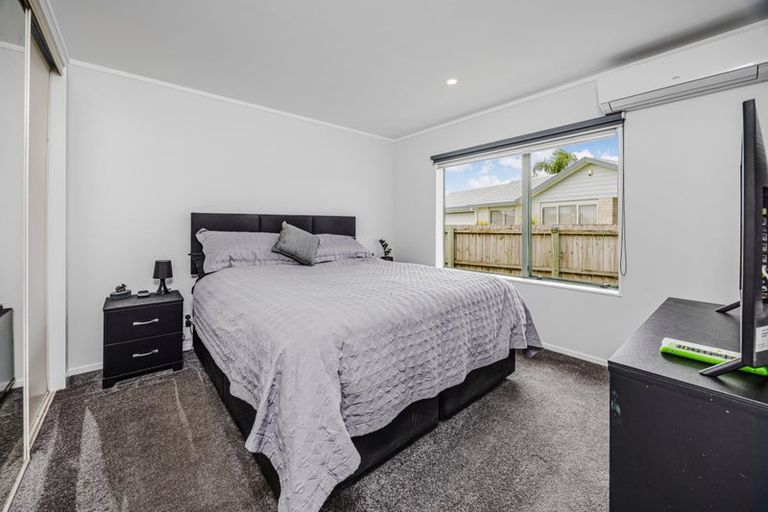 Photo of property in 47 Davington Way, Burswood, Auckland, 2013