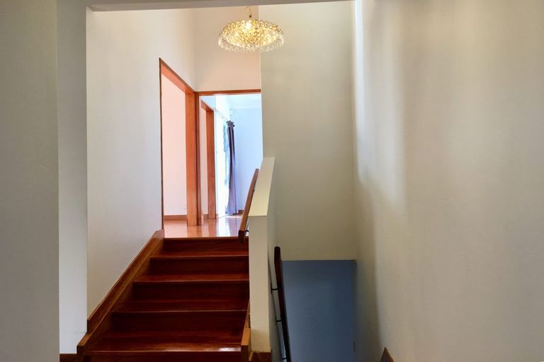 Photo of property in 109 Sylvan Avenue, Northcote, Auckland, 0627