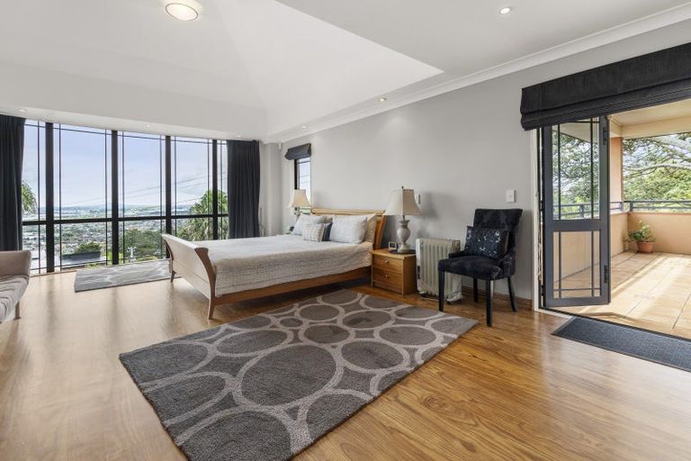 Photo of property in 156 Redoubt Road, Flat Bush, Auckland, 2019