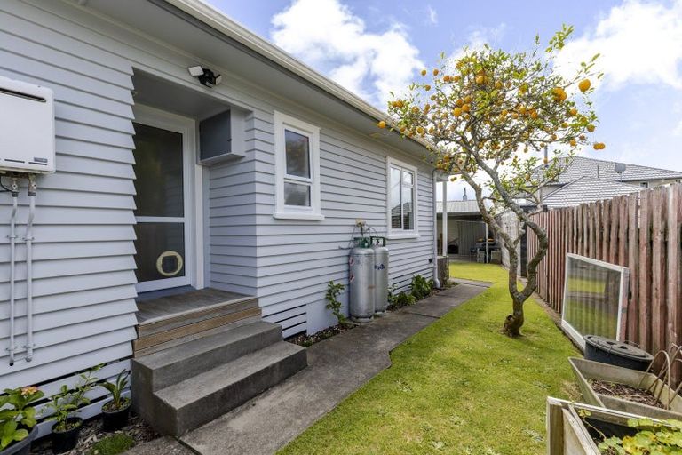 Photo of property in 380 Devon Street West, Lynmouth, New Plymouth, 4310