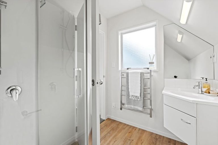 Photo of property in 3/251 Memorial Avenue, Burnside, Christchurch, 8053