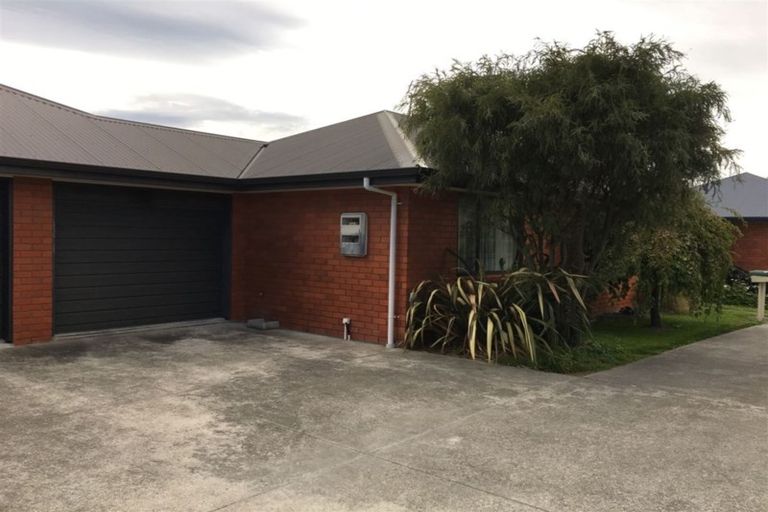 Photo of property in 10 Clinton Lane, Woolston, Christchurch, 8062