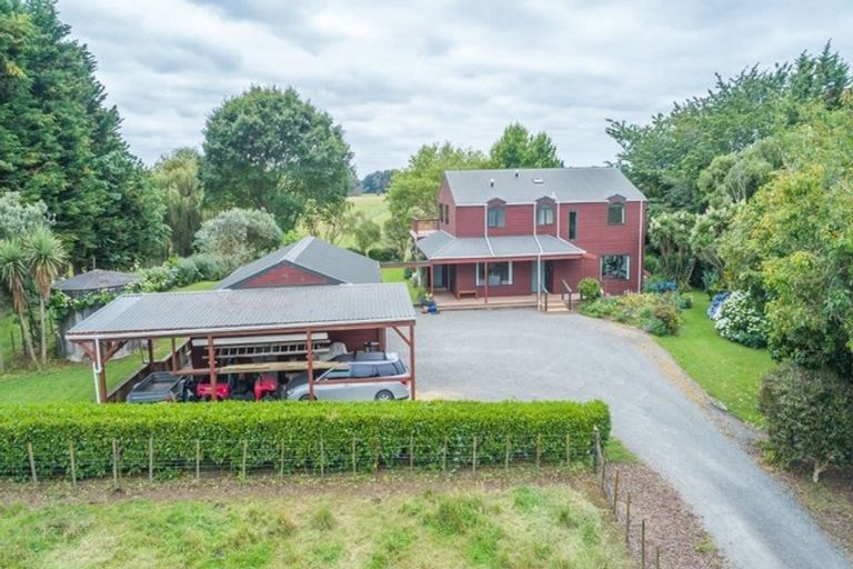 Photo of property in 163 Fairfield Road, Levin, 5510