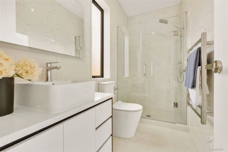 Photo of property in 339 Flat Bush School Road, Flat Bush, Auckland, 2019