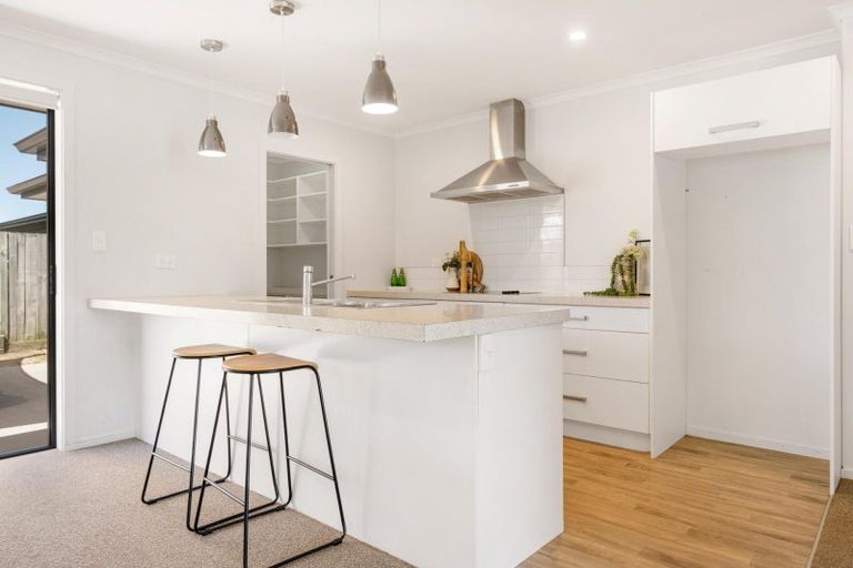 Photo of property in 15 Piata Street, Papamoa Beach, Papamoa, 3118