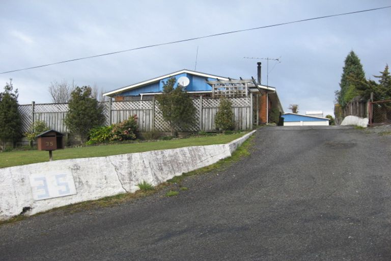 Photo of property in 35 Pitt Street, Runanga, 7803