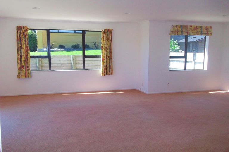 Photo of property in 5 Meadow Vale, Coastlands, Whakatane, 3120