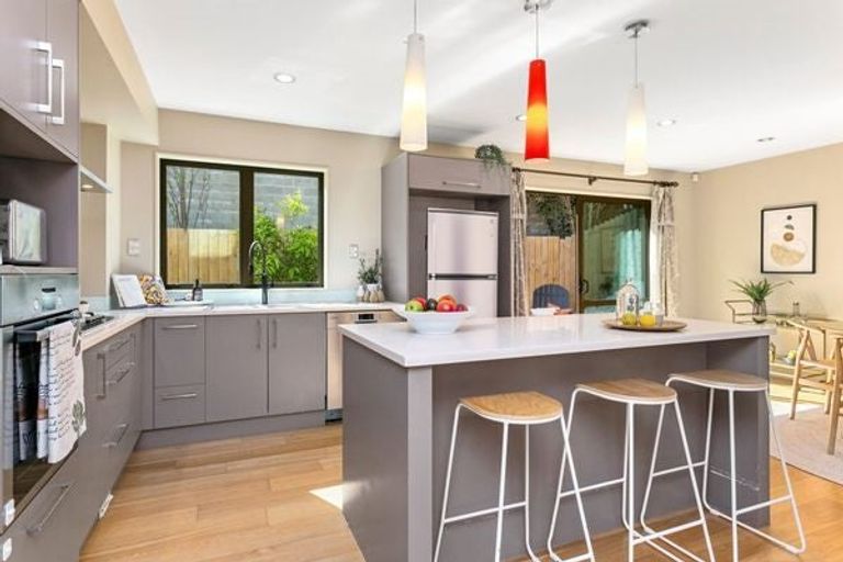 Photo of property in 8a St Albans Avenue, Mount Eden, Auckland, 1024
