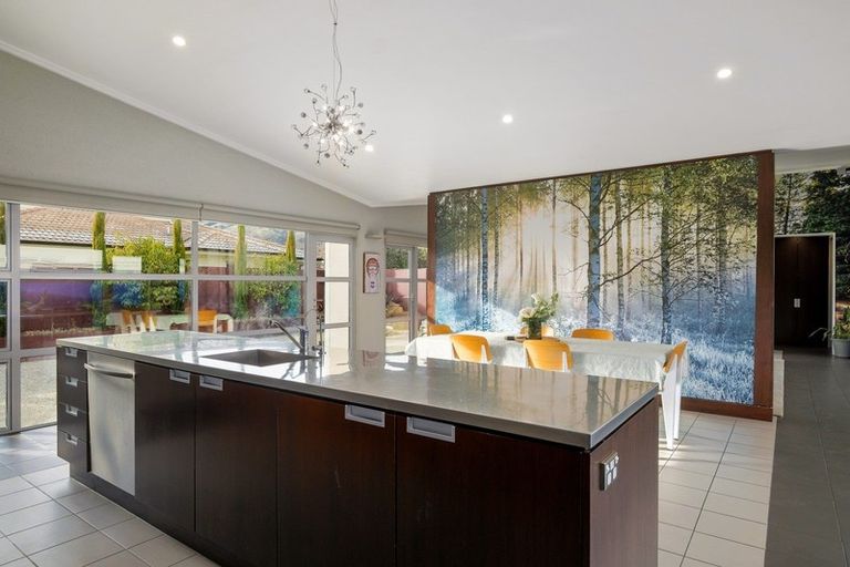 Photo of property in 52 Sylvan Street, Lake Hayes, Queenstown, 9304