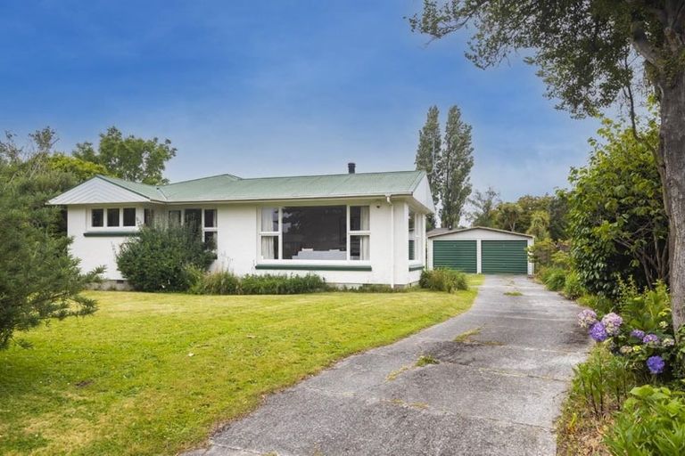 Photo of property in 61 Westburn Terrace, Burnside, Christchurch, 8041