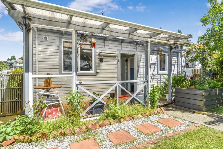 Photo of property in 117 Glen Road, The Glen, Dunedin, 9011