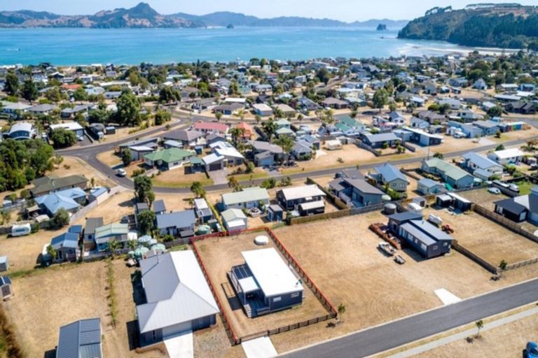 Photo of property in 28 Navigation Drive, Cooks Beach, Whitianga, 3591