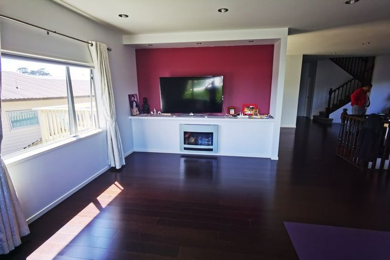 Photo of property in 72 Oakway Drive, Schnapper Rock, Auckland, 0632