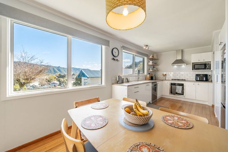 Photo of property in 78 Cruickshank Road, Clouston Park, Upper Hutt, 5018