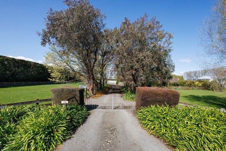 Photo of property in 136 Newbury Line, Newbury, Palmerston North, 4478