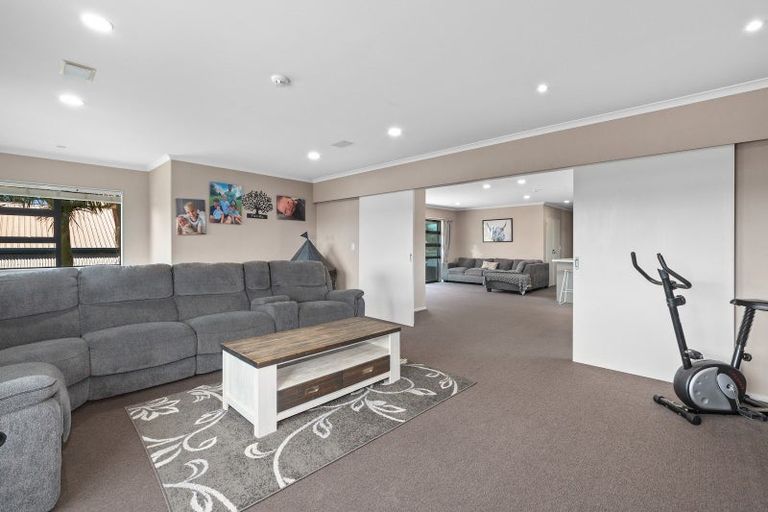 Photo of property in 32 Cotswold Place, Ohauiti, Tauranga, 3112