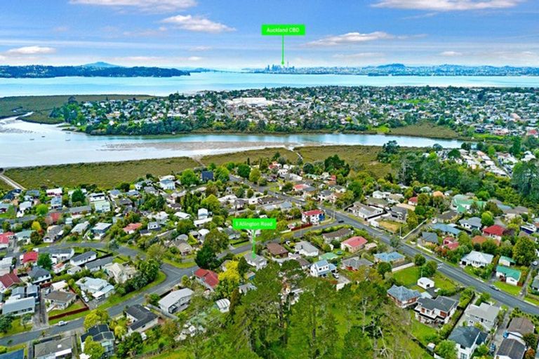 Photo of property in 5 Allington Road, Massey, Auckland, 0614