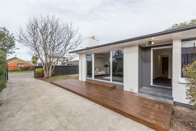Photo of property in 109 Effingham Street, North New Brighton, Christchurch, 8083