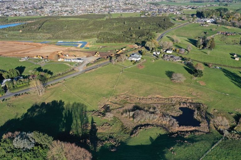 Photo of property in 241 Brymer Road, Baverstock, Hamilton, 3289