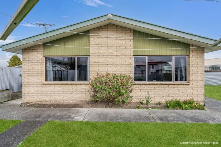 Photo of property in 82a Kitchener Street, Gore, 9710