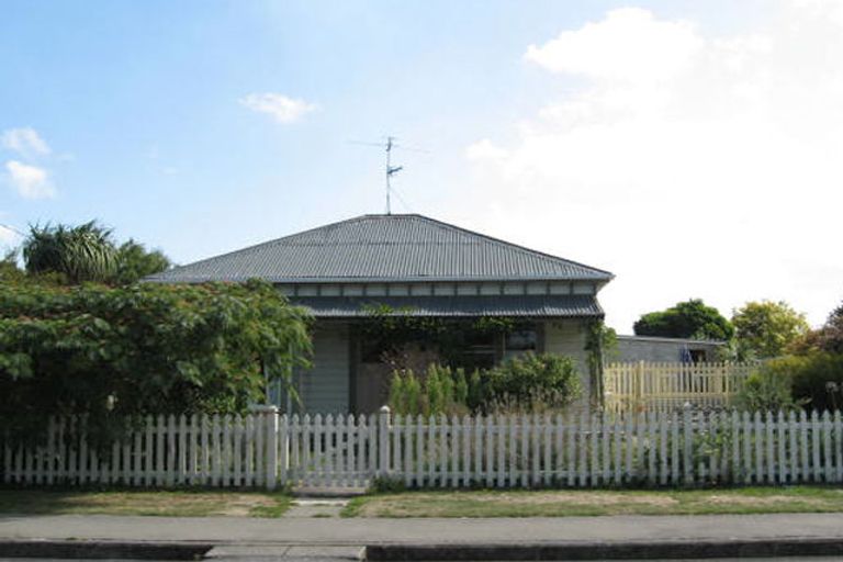 Photo of property in 29 Market Street, Leeston, 7632