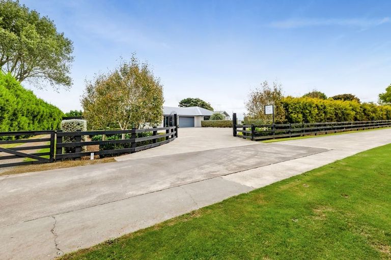 Photo of property in 37 Arthur Street, Hawera, 4674