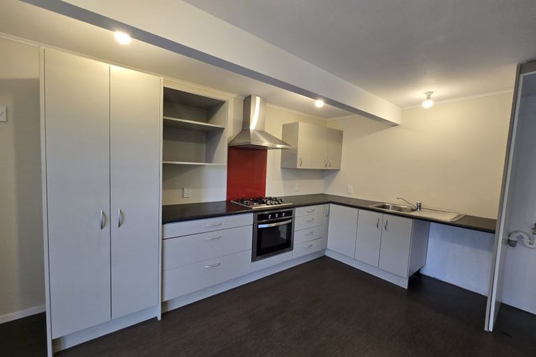 Photo of property in 24 Pennant Grove, Titahi Bay, Porirua, 5022