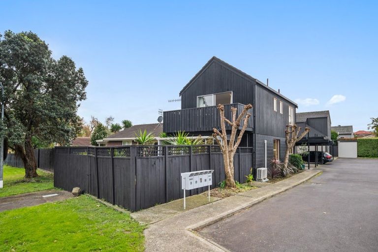 Photo of property in 9 Pohutukawa Place, Ellerslie, Auckland, 1051