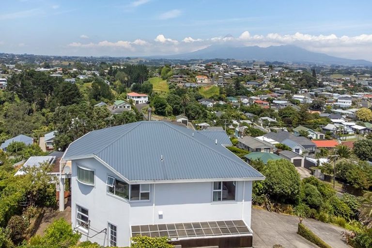 Photo of property in 6 Scott Street, Moturoa, New Plymouth, 4310