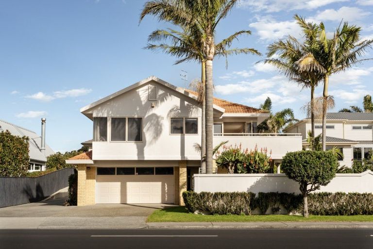 Photo of property in 130a Oceanbeach Road, Mount Maunganui, 3116