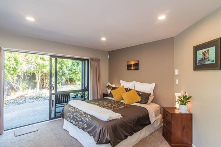 Photo of property in 4 Avion Terrace, Raumati Beach, Paraparaumu, 5032