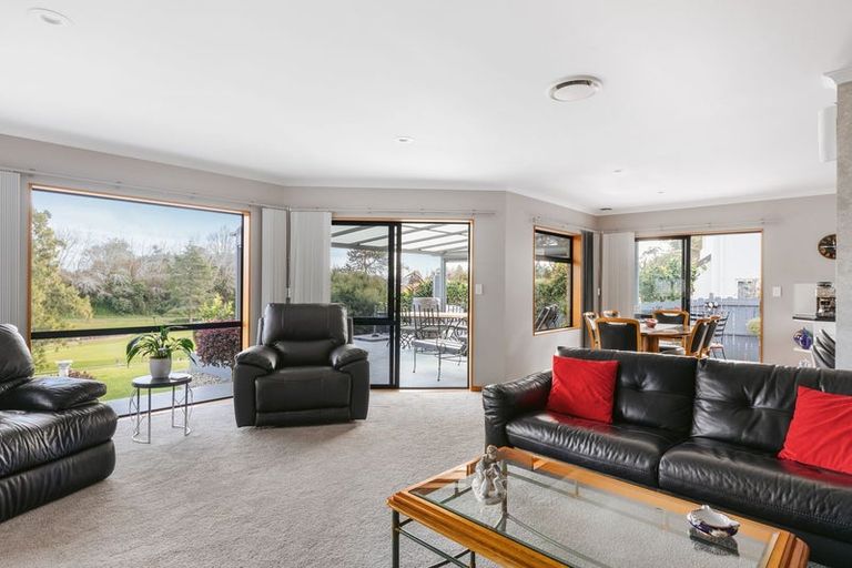 Photo of property in 9 Ashwood Grove, Omokoroa, 3114