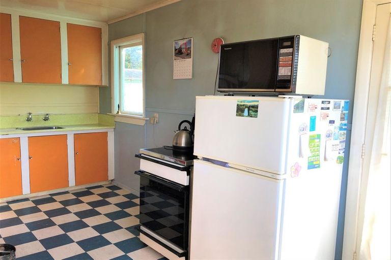 Photo of property in 3 Mill Street, Clinton, 9534