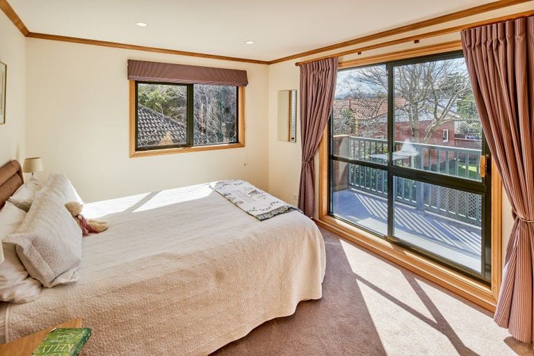 Photo of property in 1/7 Massey Avenue, Woburn, Lower Hutt, 5010