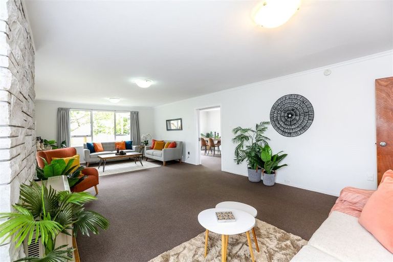 Photo of property in 4 Villa Place, Bell Block, New Plymouth, 4312