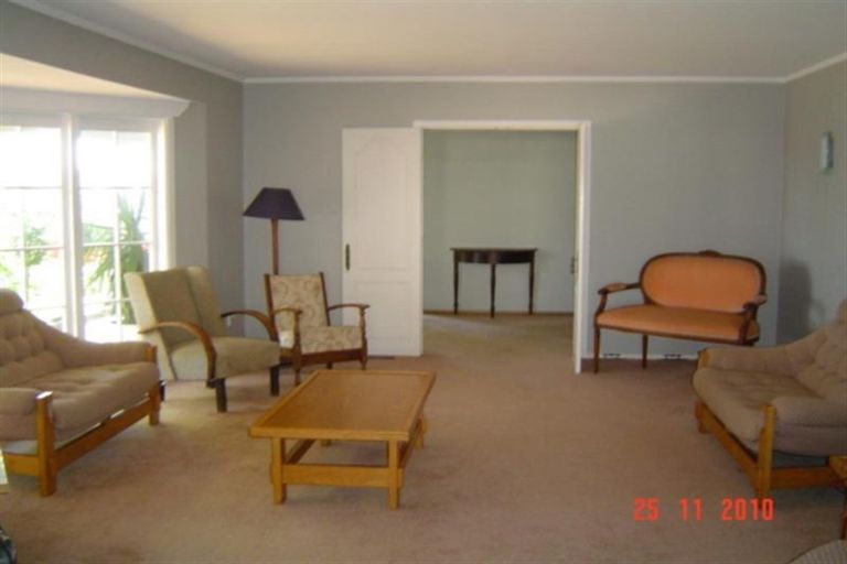 Photo of property in 76a Mangorei Road, Strandon, New Plymouth, 4312