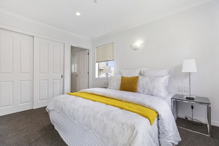 Photo of property in St Claire Village, 167/172 Mcleod Road, Te Atatu South, Auckland, 0610