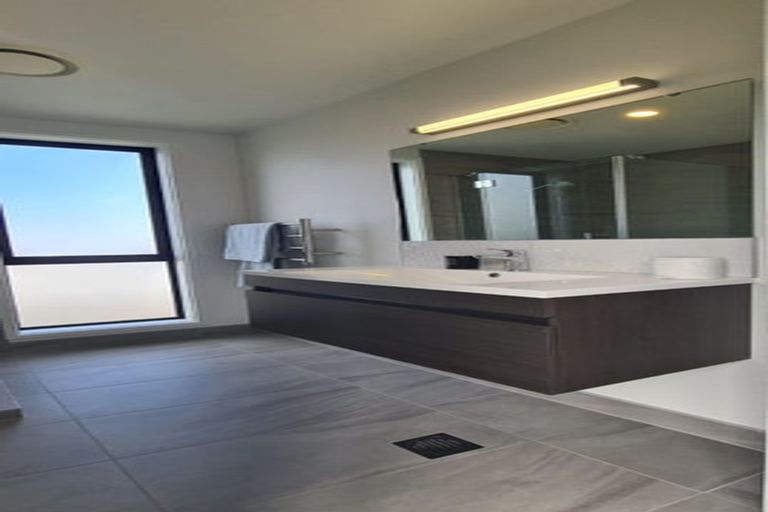 Photo of property in 31 Gateway Avenue, Beachlands, Auckland, 2018